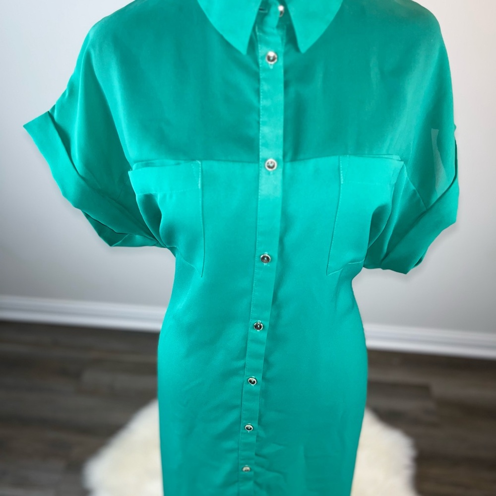 Vibrant Teal Button-Up Shirt